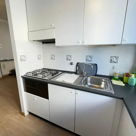 Apartment 2 Min Walk To The In The Centre Of Sanremo